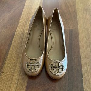 Tori Burch Leather Pumps